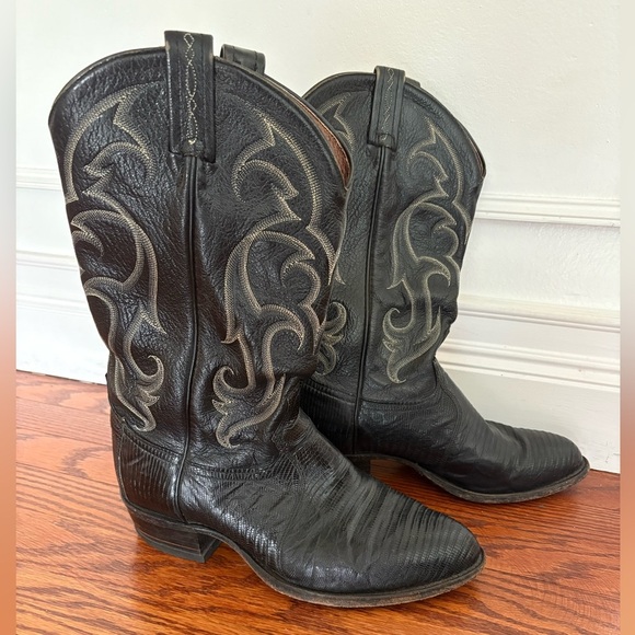 Tony Lama Other - Tony Lama Men’s Cowboy Boots - lizard black size 8.5